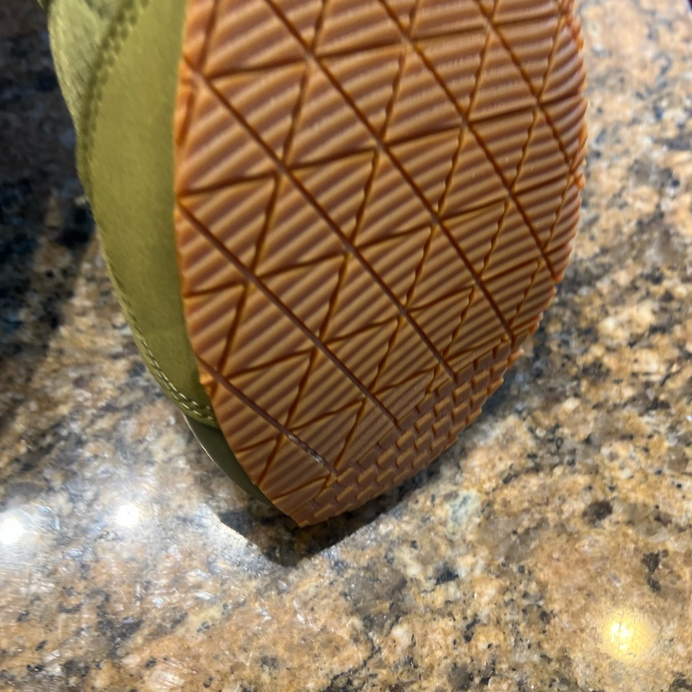 Teva - Picture 5 of 10